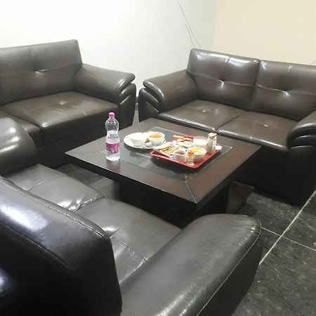Hotel Aero Stay New Delhi Ngoại thất bức ảnh