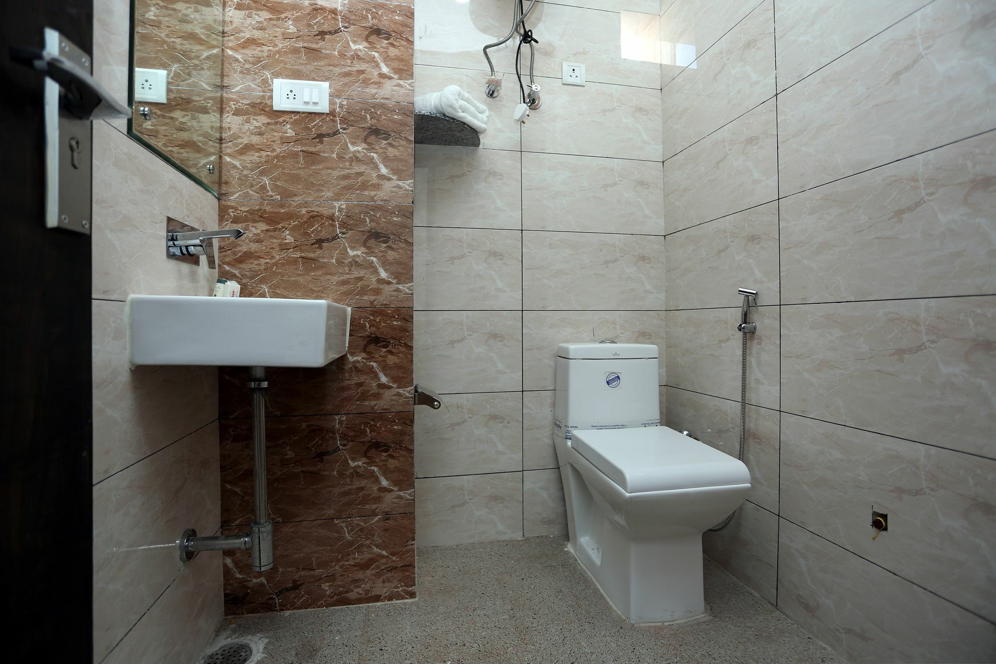 Hotel Aero Stay New Delhi Ngoại thất bức ảnh